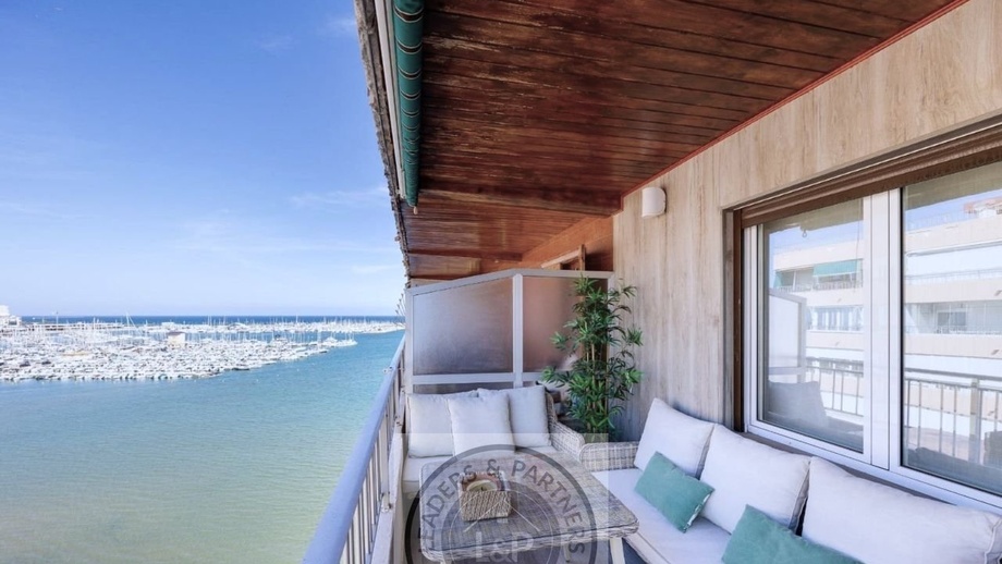 Prodej byty 4+1, 90 m² - Torrevieja
