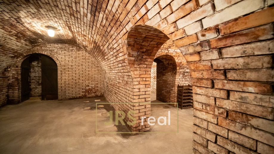 Prodej vinný sklep, 285 m² - Velké Bílovice
