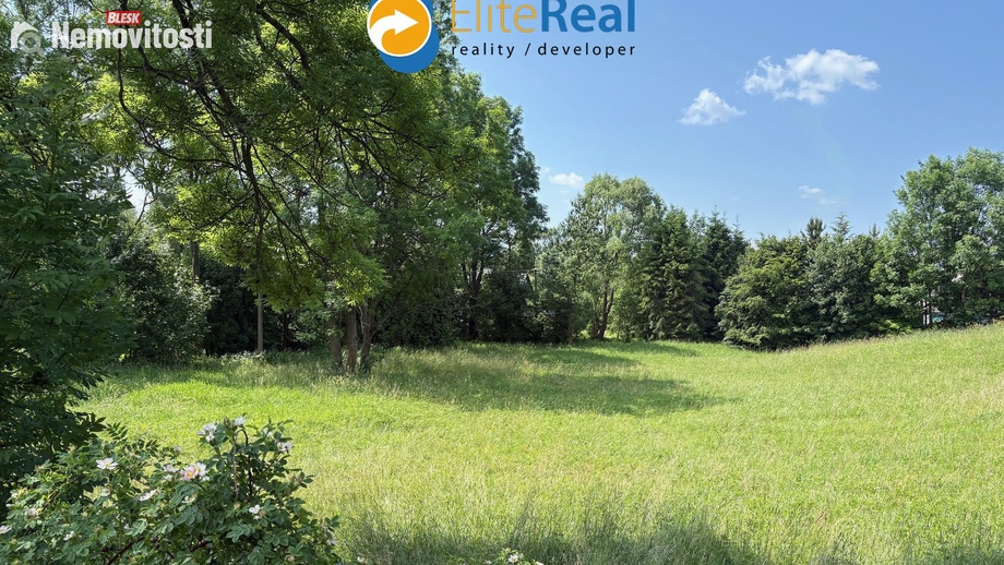 Prodej stavebního pozemku 7 007 m², Razová