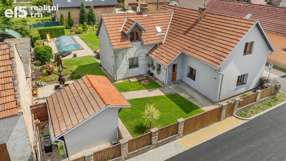 Prodej rodinné domy, 180 m² - Čečelice