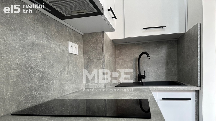 Pronájem byty 1+kk, 23 m² - Karviná