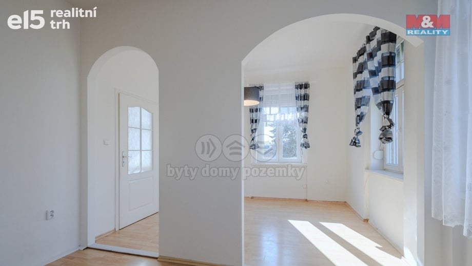 Prodej byty 2+1, 44 m² - Poděbrady II
