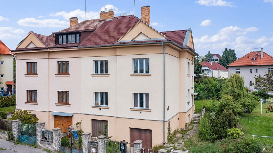Prodej činžovního domu 390 m², Praha 3