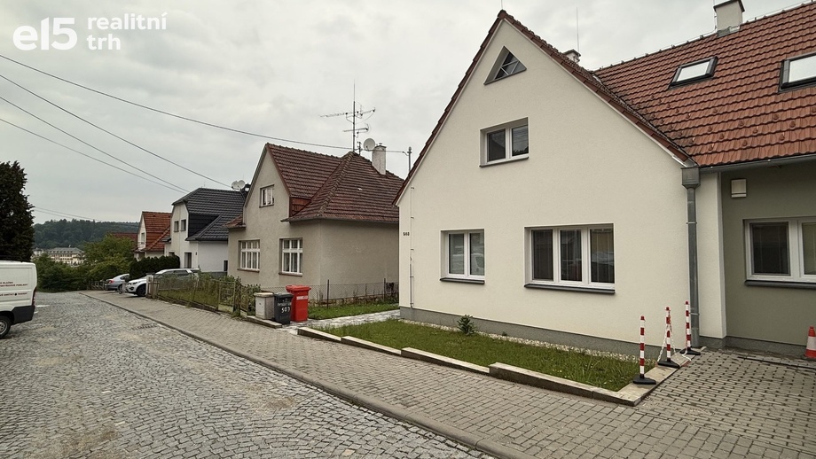 Pronájem byty 3+kk, 82 m² - Luhačovice