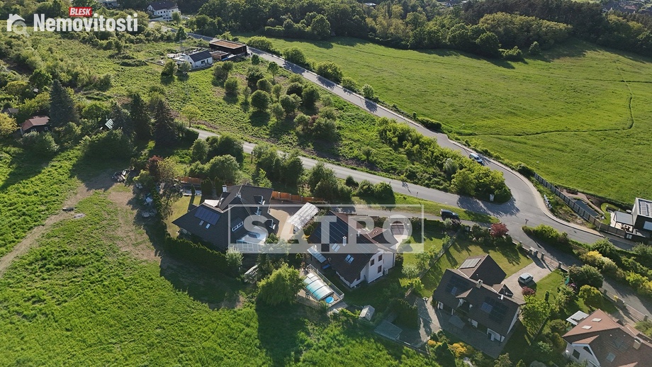 Prodej stavebního pozemku 962 m², Praha