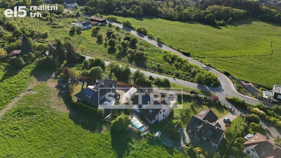 Prodej pozemky pro bydlení, 962 m² - Praha