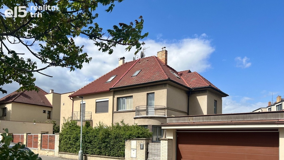 Pronájem rodinné domy, 250 m² - Praha - Braník
