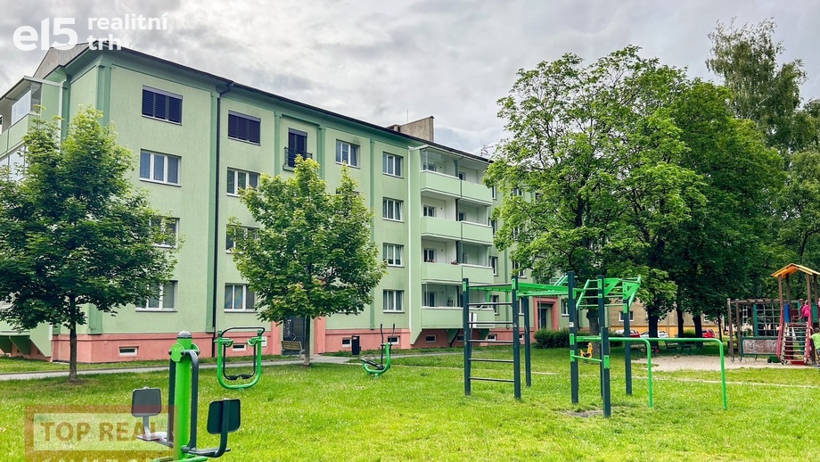 Pronájem byty 2+1, 56 m² - Hulín