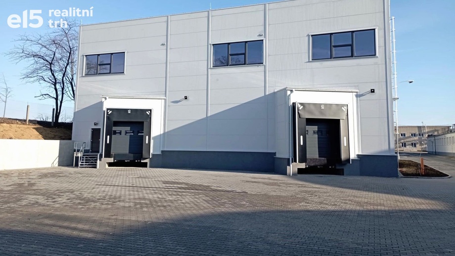 Pronájem sklady, 1 500 m² - Rousínov