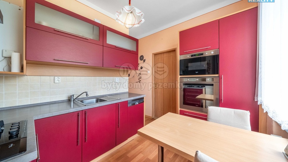 Prodej byty 2+1, 56 m² - Hrádek - Nová Huť