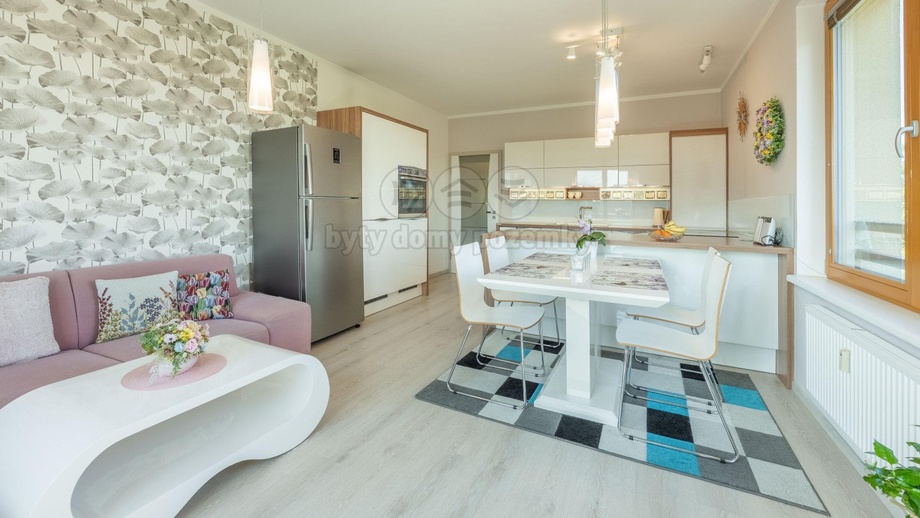 Prodej byty 4+kk, 95 m² - Průhonice