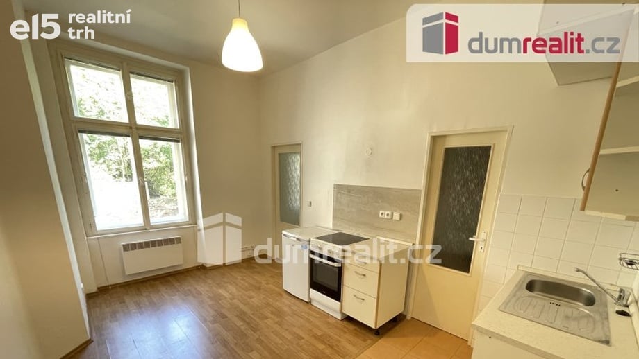 Pronájem byty 2+kk, 35 m² - Praha - Smíchov
