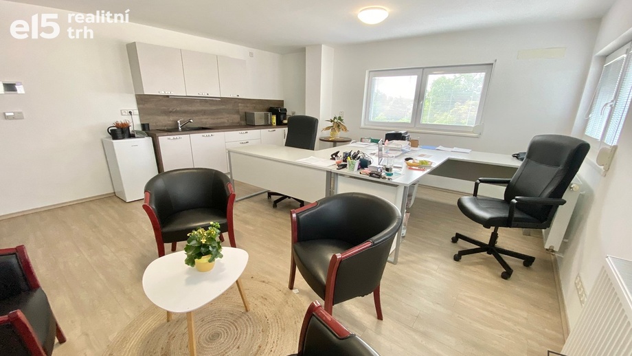 Pronájem kanceláře, 64 m² - Olomouc