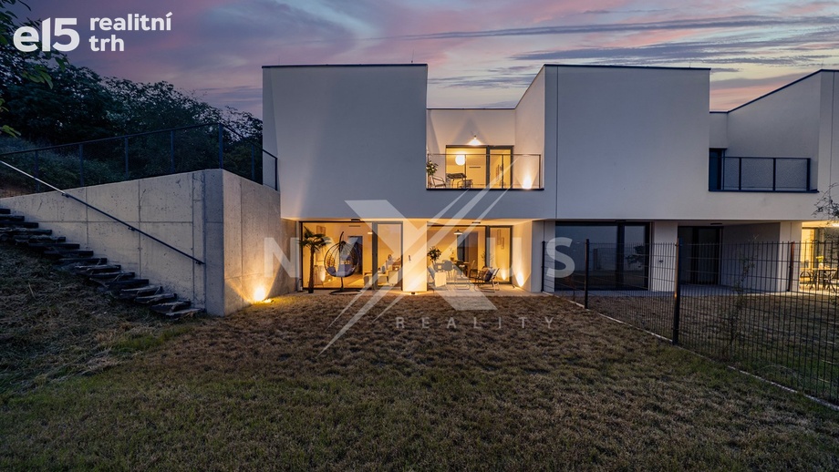 Prodej rodinné domy, 240 m² - Praha - Lysolaje