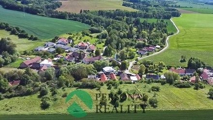 Prodej zahrady 800 m², Žleby - Zehuby