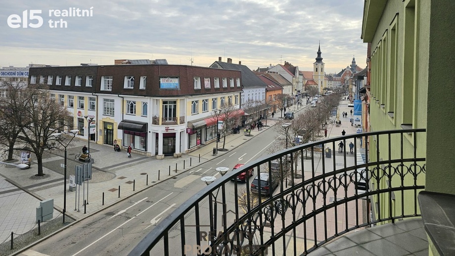 Pronájem kanceláře, 62 m² - Hodonín