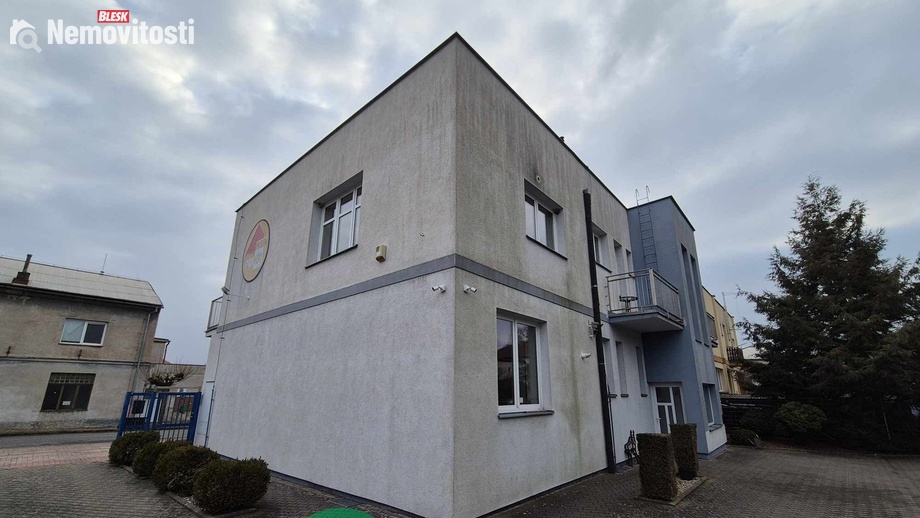Pronájem skladu 16 m², Nové Město nad Metují