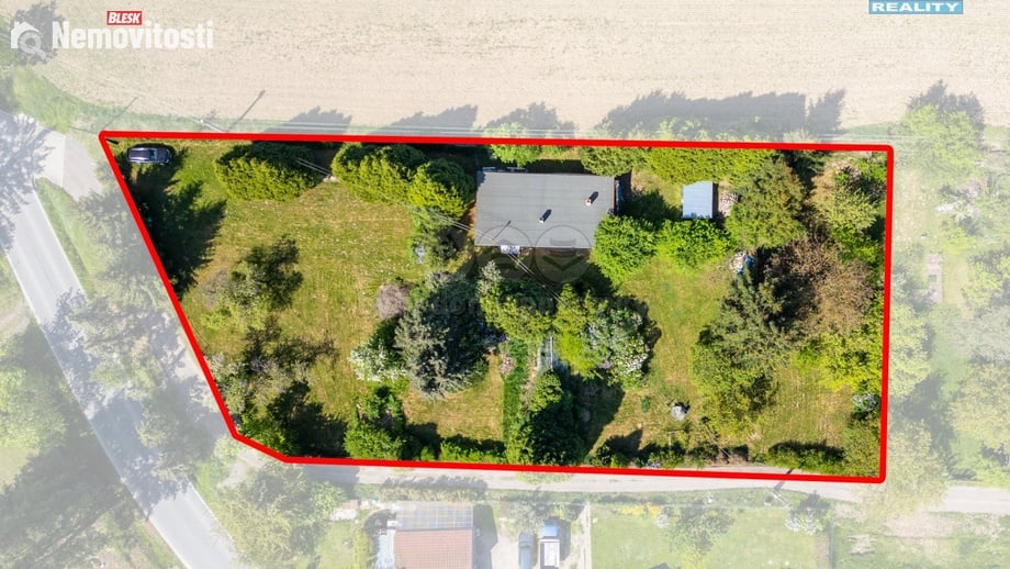 Prodej stavebního pozemku 2 907 m², Štěnovice