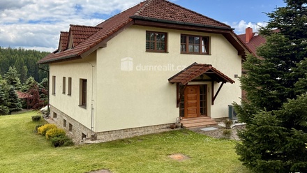 Prodej vily 390 m², Stará Voda