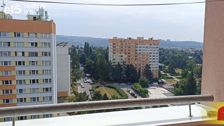 Pronájem byty 1+1, 32 m² - Brno - Lesná