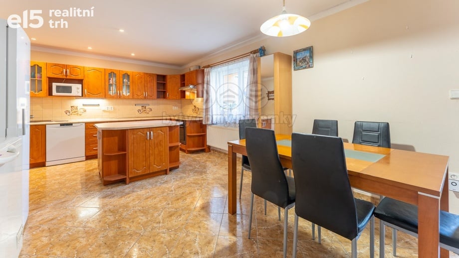 Prodej rodinné domy, 181 m² - Kropáčova Vrutice - Sušno
