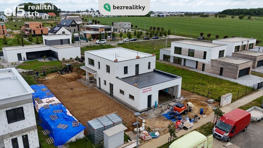Prodej rodinné domy, 226 m² - Vysoký Újezd - Kuchař
