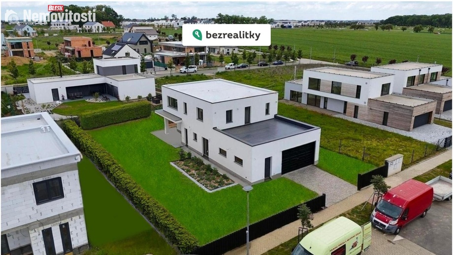 Prodej rodinného domu 226 m², Vysoký Újezd - Kuchař