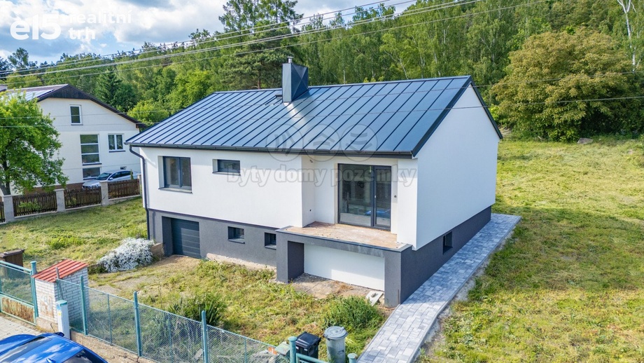 Prodej rodinného domu 103 m², Tuchlovice - Srby