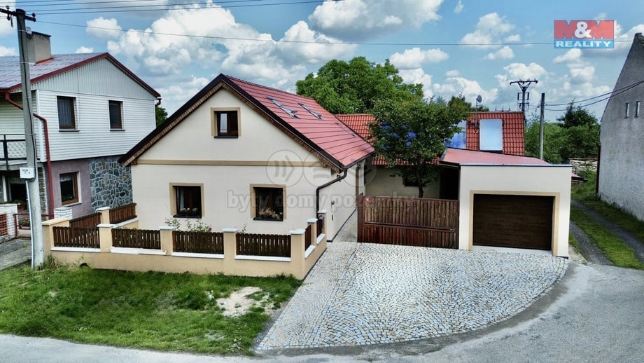 Prodej rodinného domu 153 m², Grunta