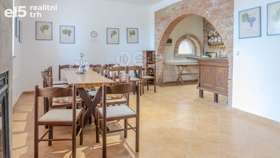 Prodej rodinného domu 173 m², Zaječí