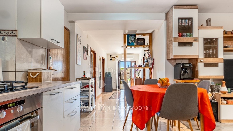 Prodej byty 3+kk, 70 m² - Kraljevica