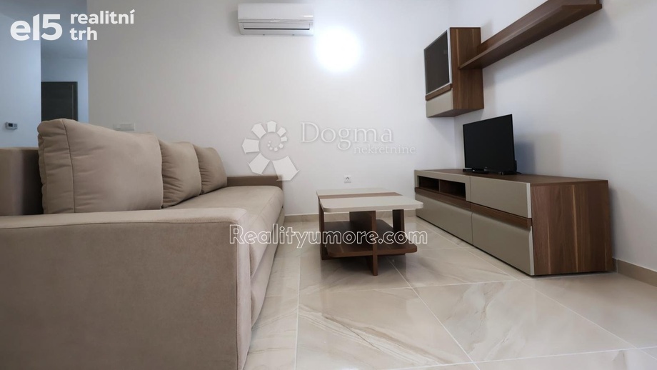 Prodej byty 3+kk, 60 m² - Peroj