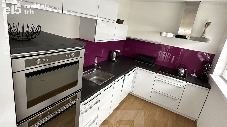 Pronájem byty 2+kk, 59 m² - Praha - Hlubočepy