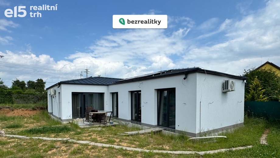 Prodej rodinného domu 180 m², Hřebeč