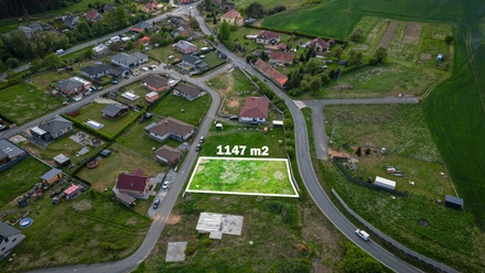 Prodej stavebního pozemku 1 147 m², Obory
