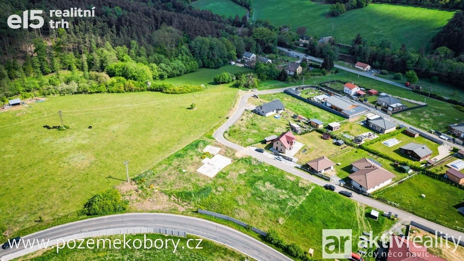 Prodej pozemky pro bydlení, 1 147 m² - Obory