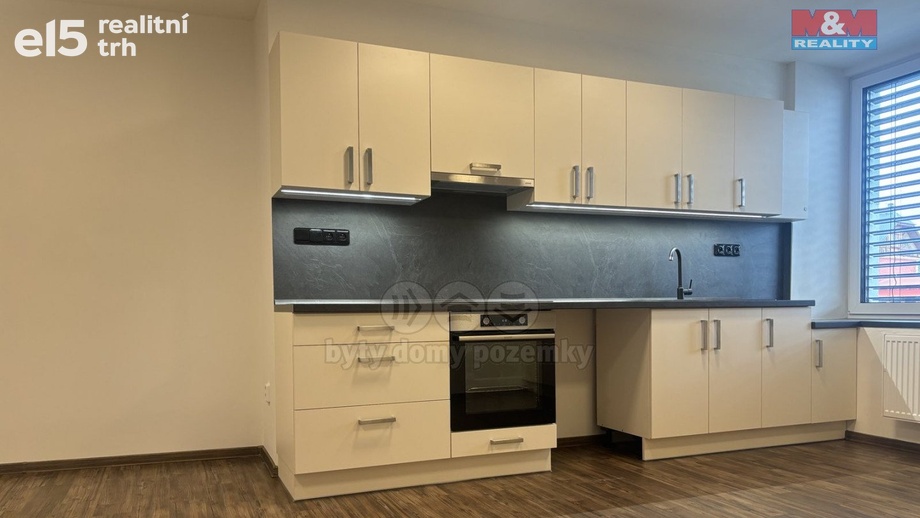 Pronájem byty 2+kk, 49 m² - Veselí nad Lužnicí II