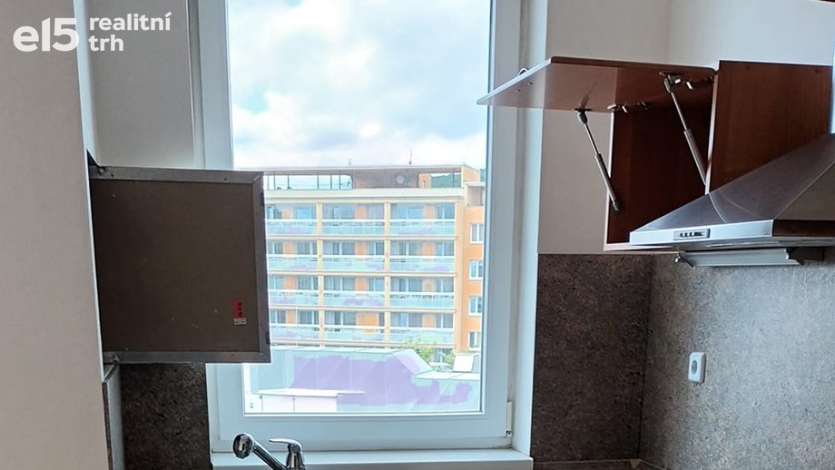 Pronájem byty 1+kk, 28 m² - Most