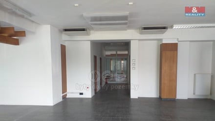 Pronájem kanceláře 188 m², Brno-sever