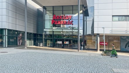 Pronájem kanceláře 60 m², Praha - Nusle