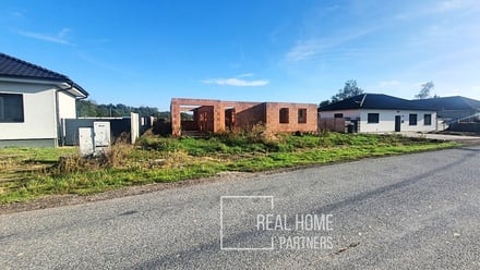 Prodej stavebního pozemku 827 m², Strachotice - Micmanice