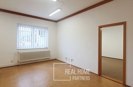 Pronájem kanceláře 50 m², Znojmo