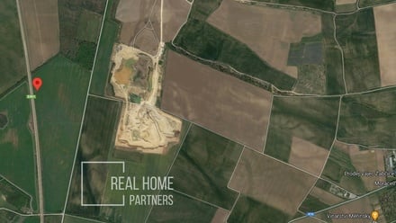 Prodej pole 1 843 m², Pohořelice