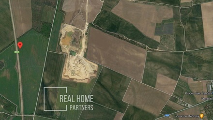 Prodej pole 1 843 m², Pohořelice