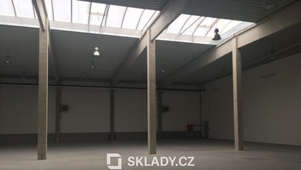 Pronájem skladu 463 m², Plzeň
