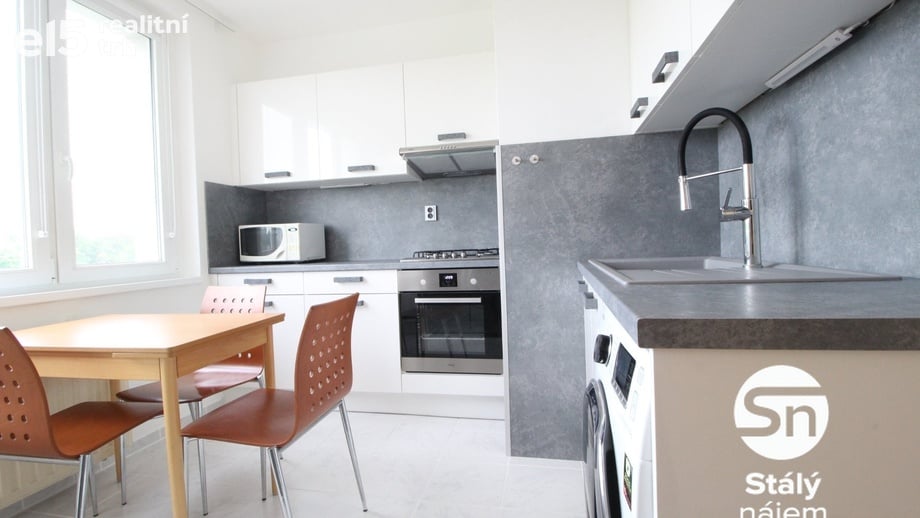Pronájem byty 2+1, 52 m² - Kladno - Kročehlavy