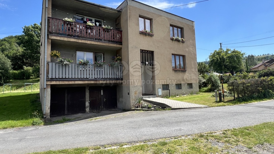 Prodej bytu 3+1 90 m², Holčovice