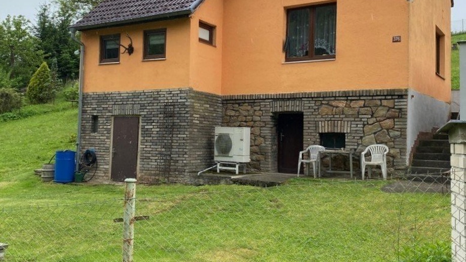 Prodej rodinného domu 160 m², Hudlice