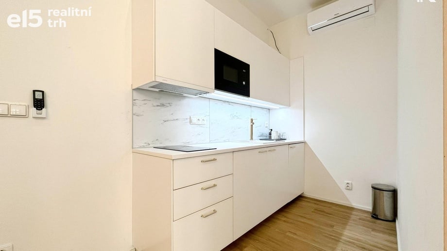 Pronájem byty 2+kk, 41 m² - Brno-město