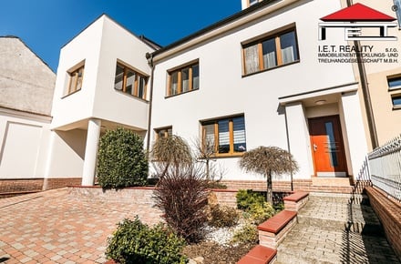 Prodej rodinného domu 332 m², Brno - Komín